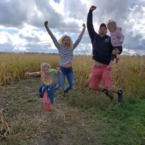 Meet your Posher, Stephanie